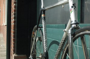 9725251930_b2bccb7e5a_z