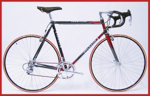 Carbitubo_Front_1_4083_framed_red