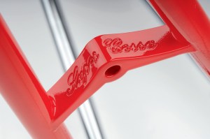 Supercorsa rosso ferrari bridge